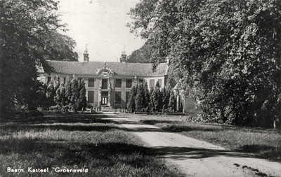 604983 Gezicht op het Kasteel Groeneveld te Baarn.